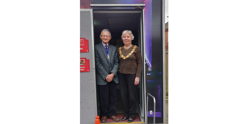 Winchester Mayor takes Dementia Tour